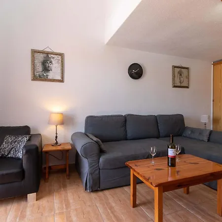 Apartment Parque Santiago Ii 273 - One Bed With Pool View Playa de las Americas (Tenerife)